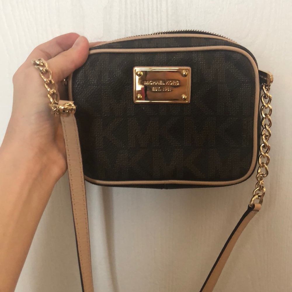 Michael kors over the shoulder